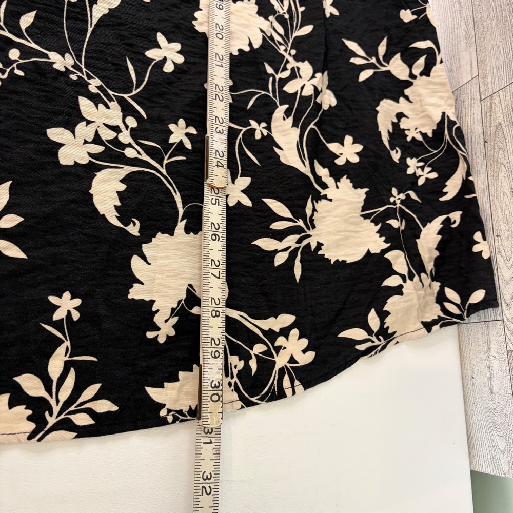 Ava & Viv Blouse Women 2X Black Floral Flutter Sleeve Rayon Blend Top - Picture 6 of 8